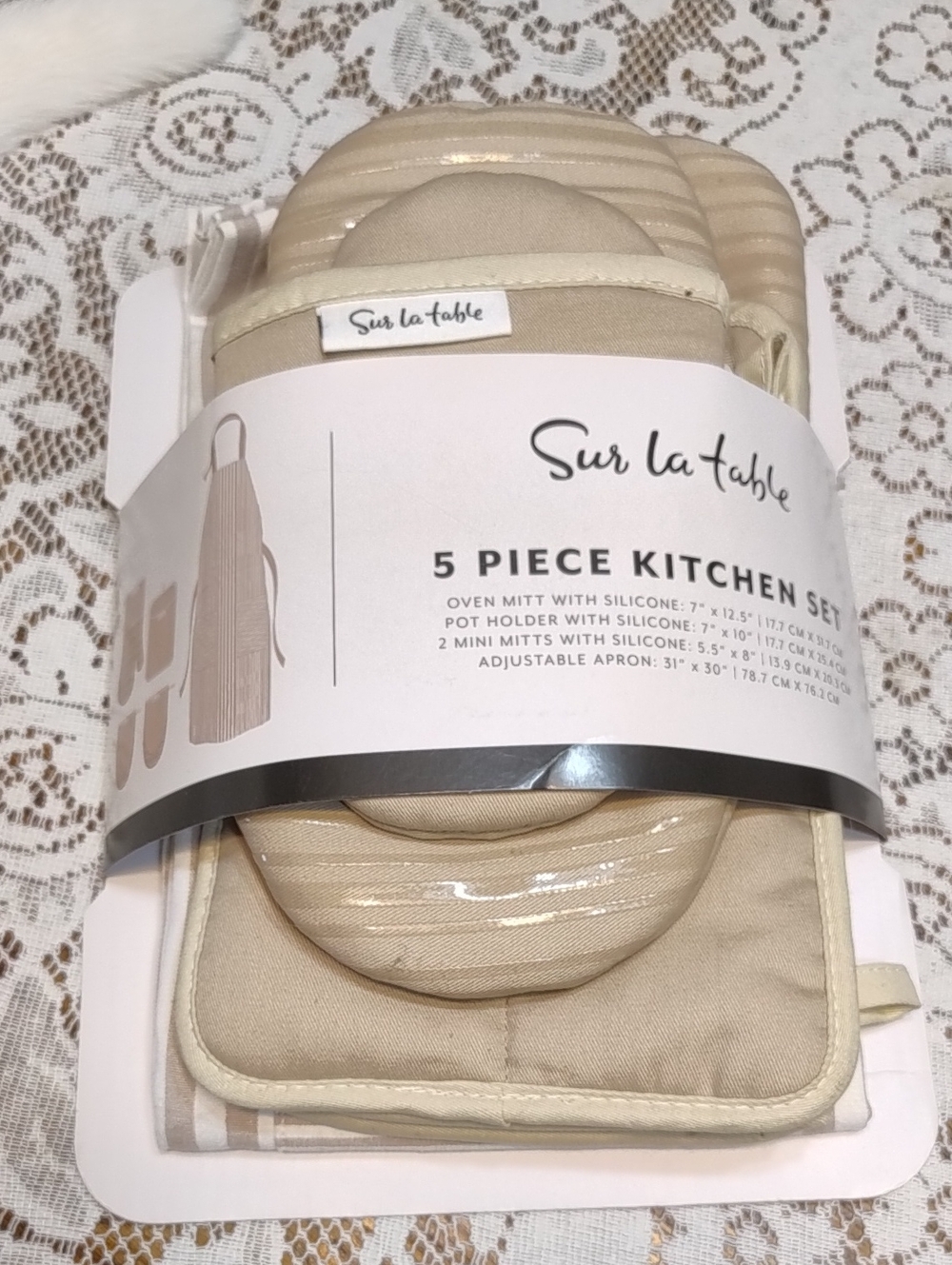 Sur La Table 5-Piece Kitchen Set in Beige and Cream